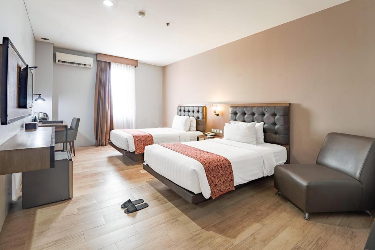Grand Kangen Hotel Urip Sumoharjo Yogyakarta Extérieur photo